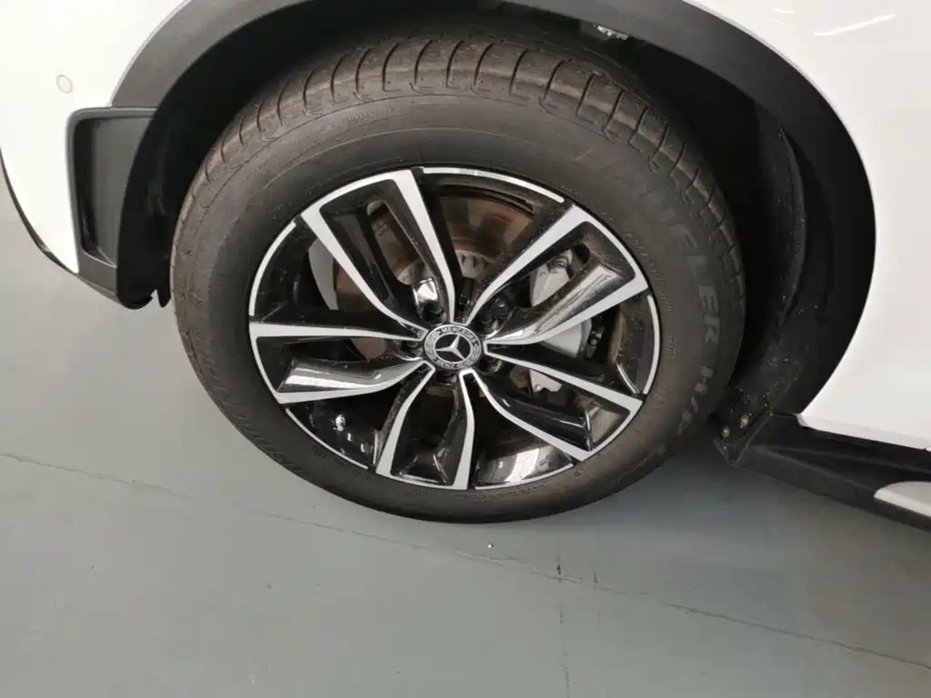 Mercedes-Benz GLC — миниатюра 23