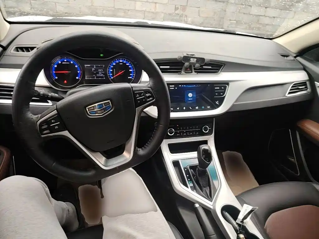 Geely Vision — миниатюра 10