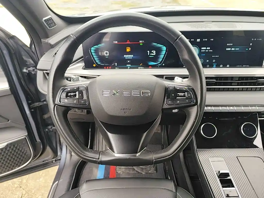 Exeed Zhaofeng — миниатюра 11