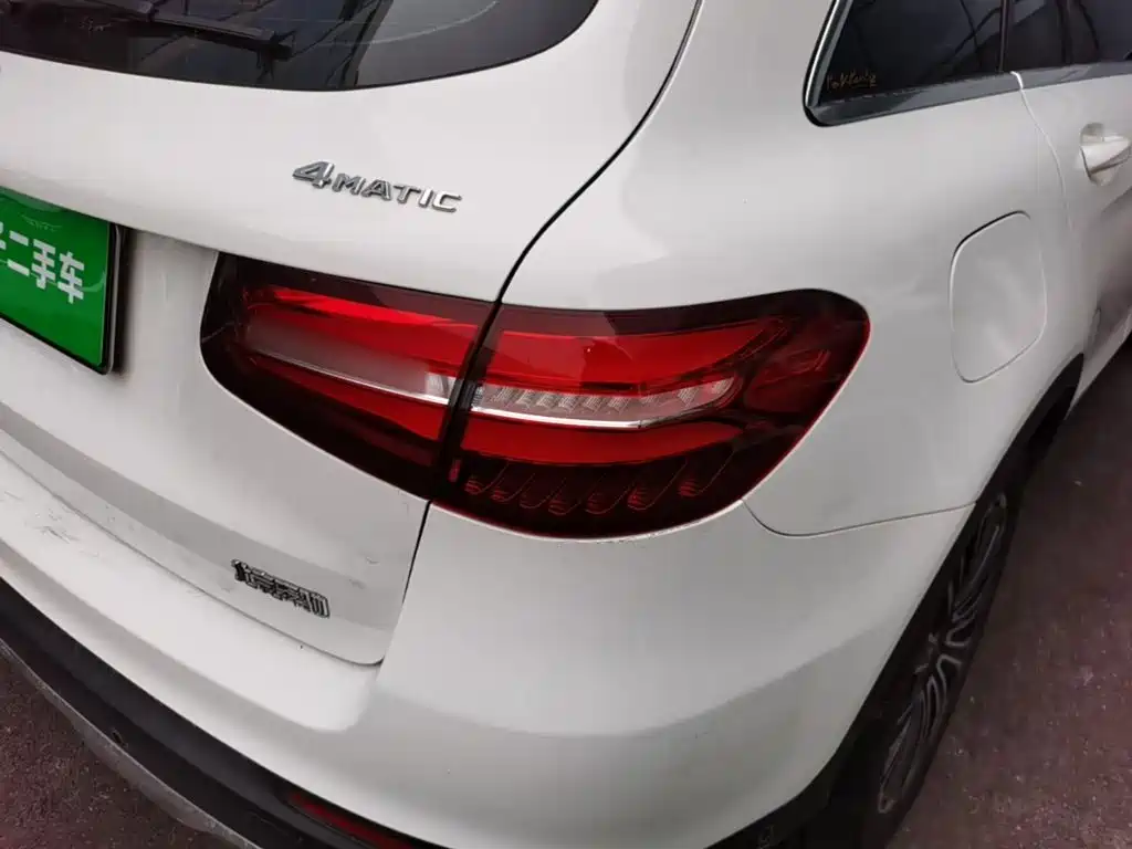 Mercedes-Benz GLC — миниатюра 8