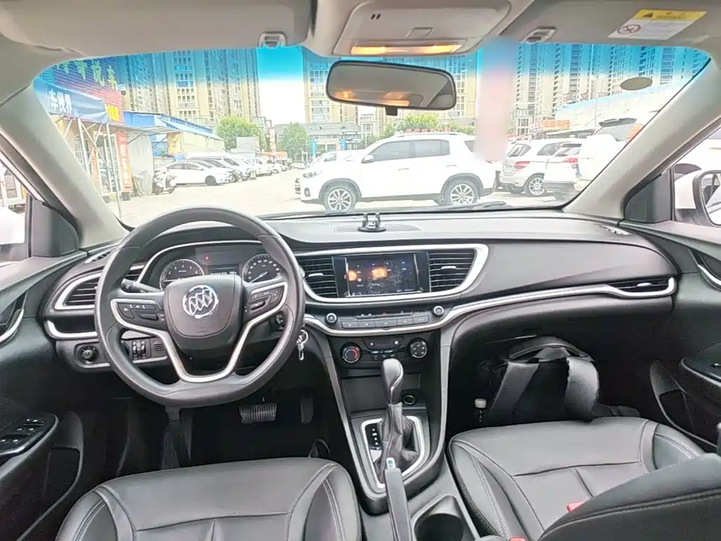 Buick Excelle — миниатюра 10