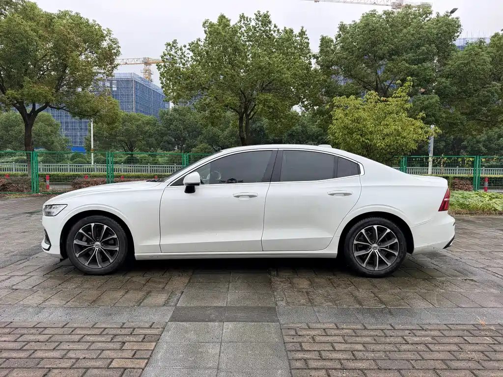 Volvo S60 — миниатюра 14