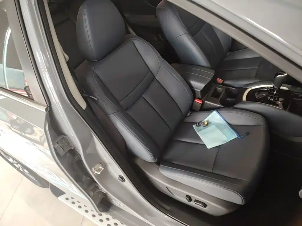Nissan X-Trail — миниатюра 25