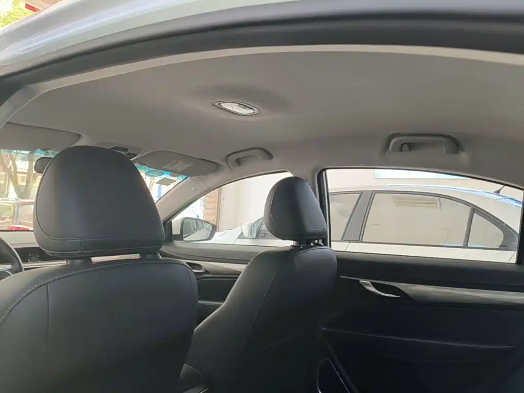 Geely Emgrand — миниатюра 18