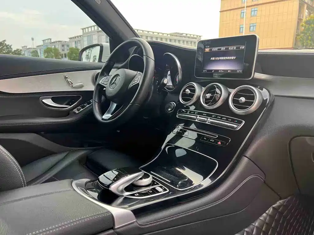 Mercedes-Benz GLC — миниатюра 21