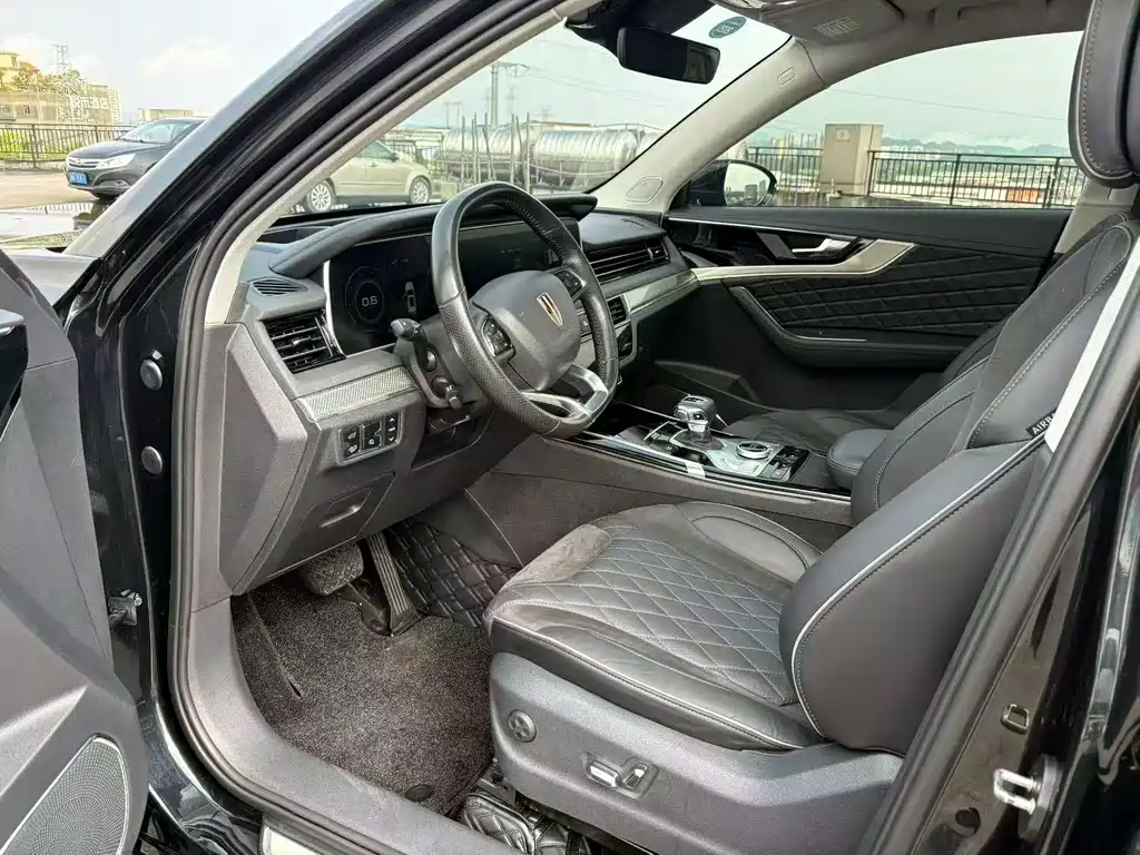 Hongqi Hongqi HS5 — миниатюра 4