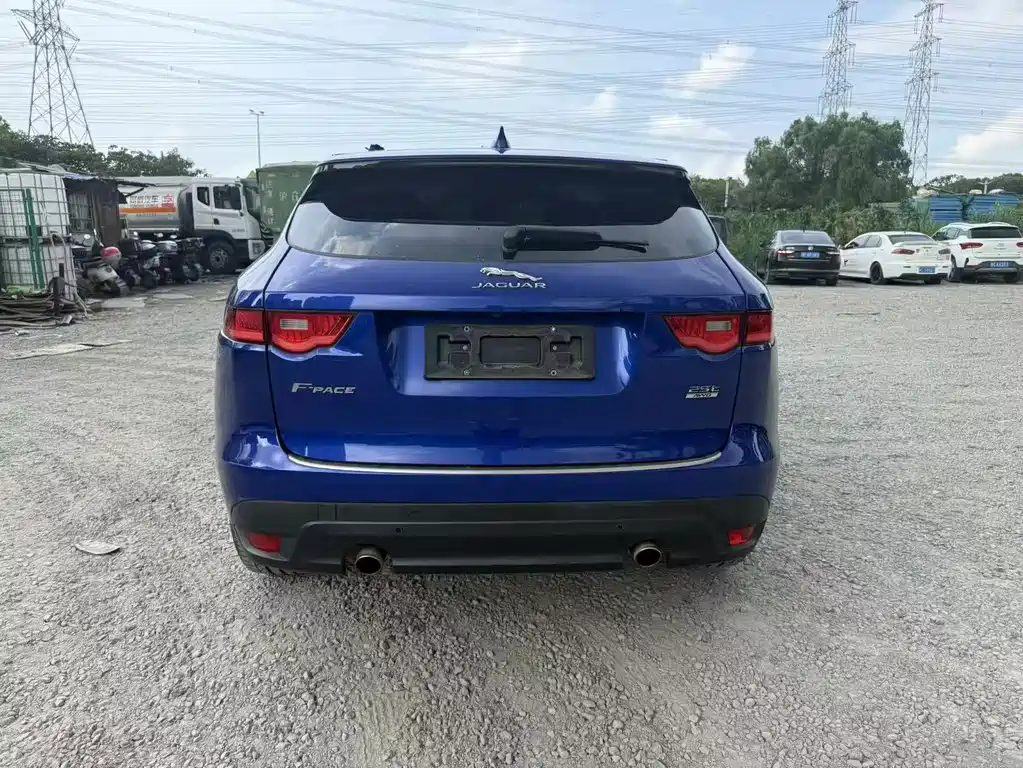 Jaguar F-PACE — миниатюра 10
