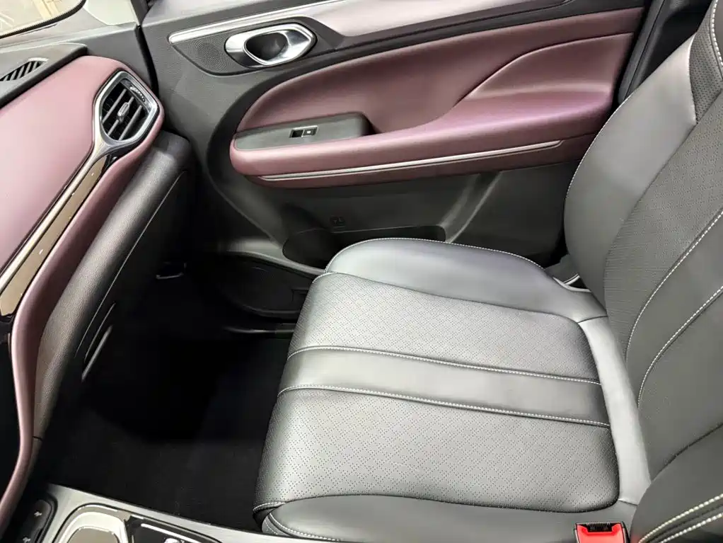 GAC Motor Trumpchi M6 — миниатюра 16