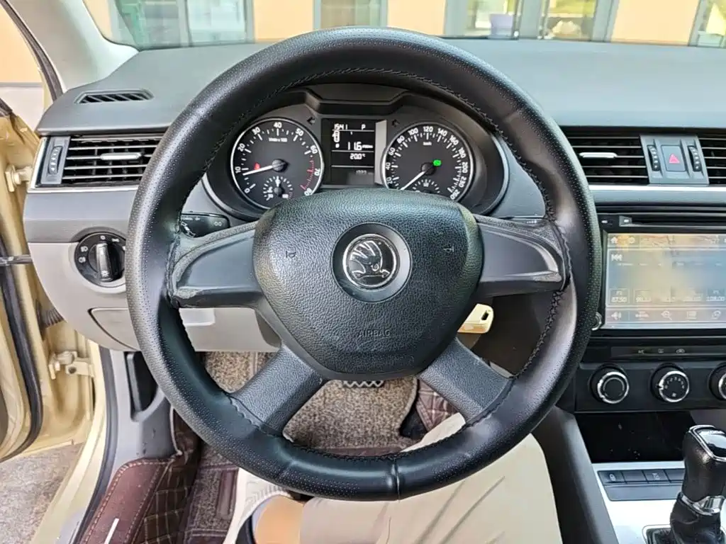 Skoda Octavia — миниатюра 11