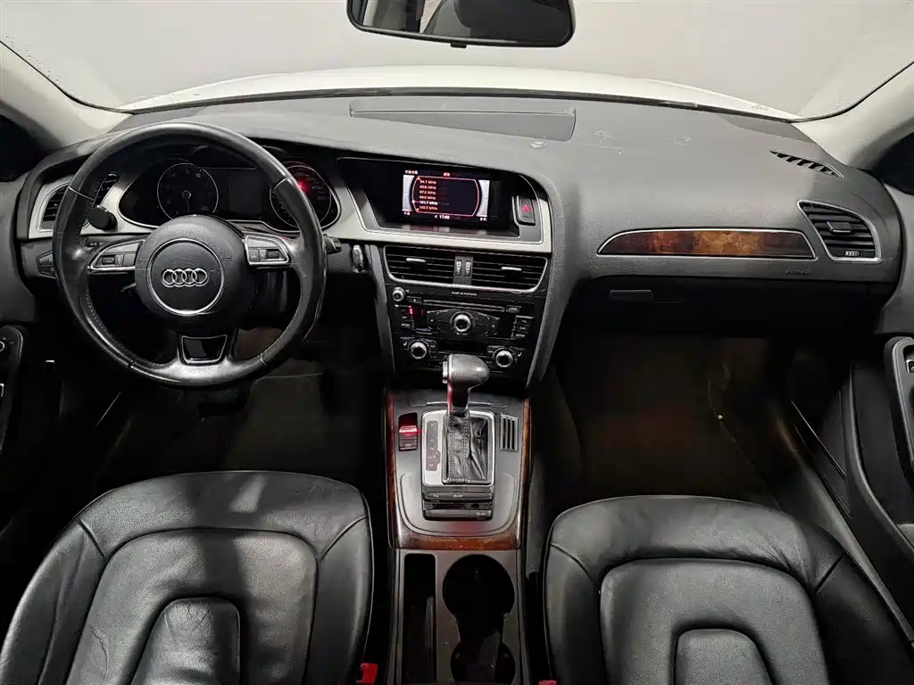 Audi A4L — миниатюра 10