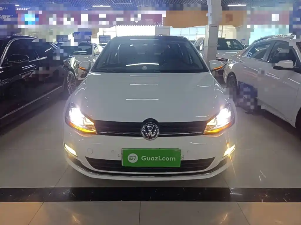 Volkswagen Golf — миниатюра 3