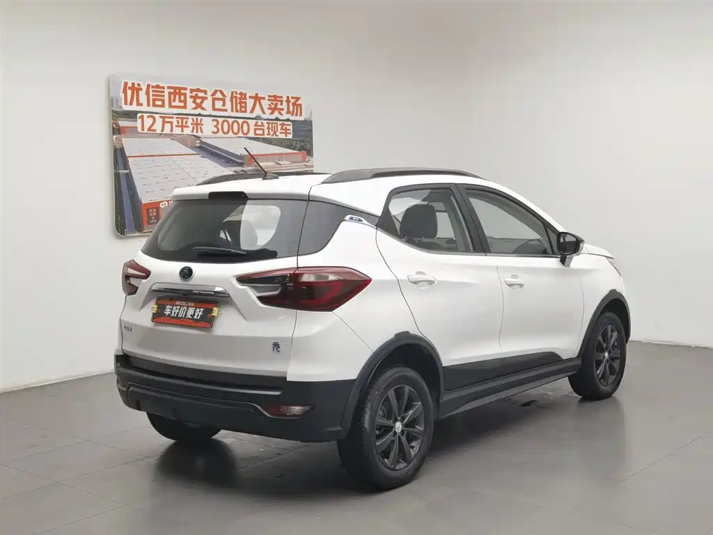 BYD Yuan 2018 EV360