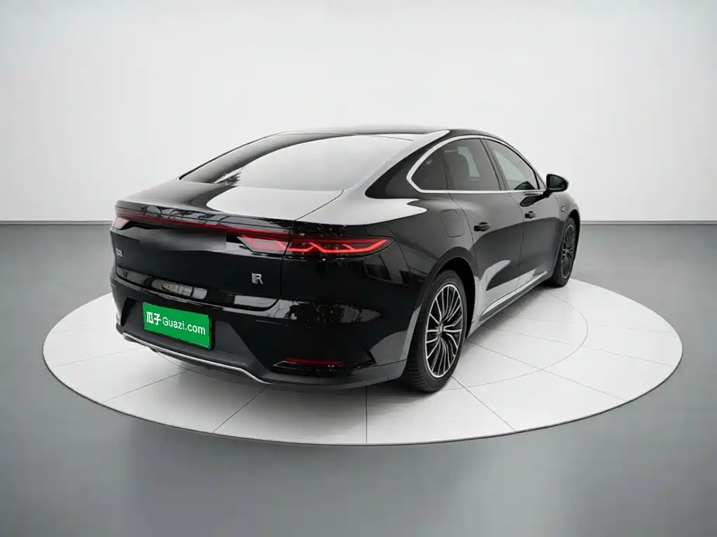 BYD Han — миниатюра 6