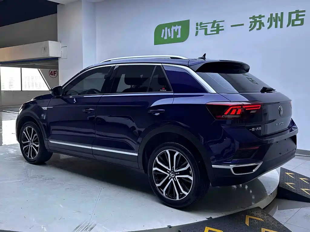 Volkswagen T-Roc — миниатюра 4