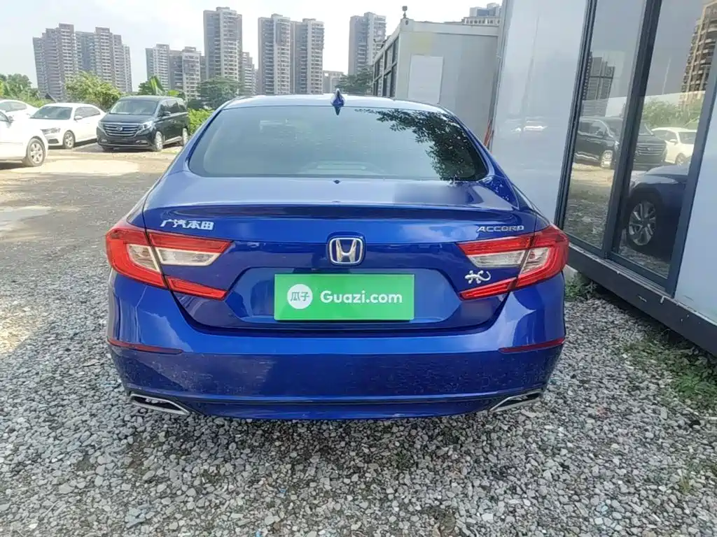 Honda Accord — миниатюра 6