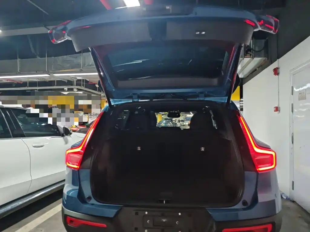 Volvo XC40 — миниатюра 19