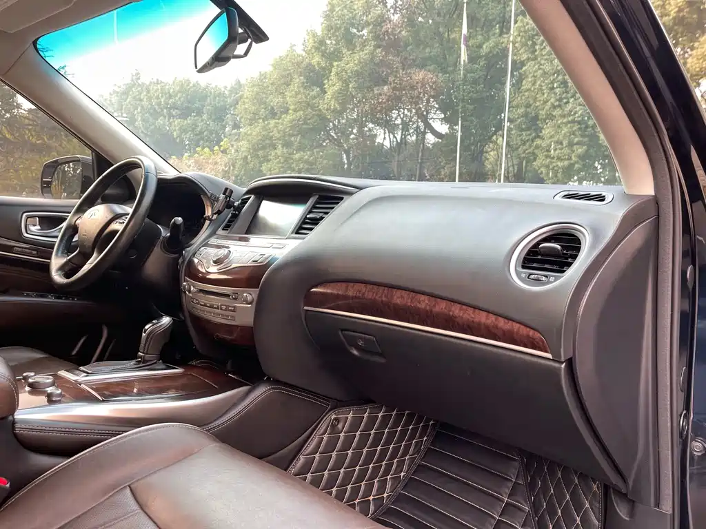Infiniti QX60 (Import) — миниатюра 14