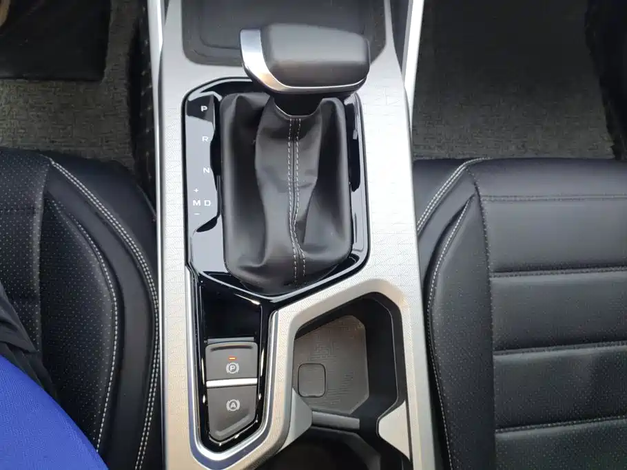 Geely Emgrand — миниатюра 16