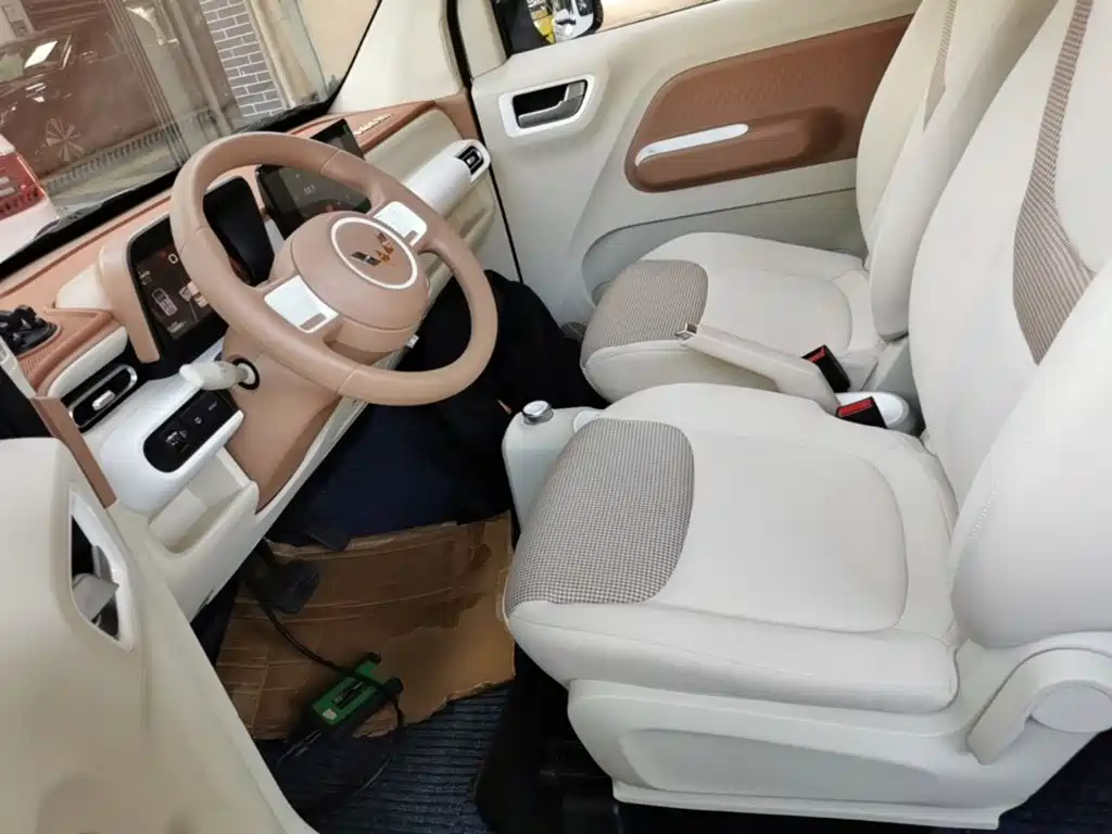Wuling MINIEV — миниатюра 15