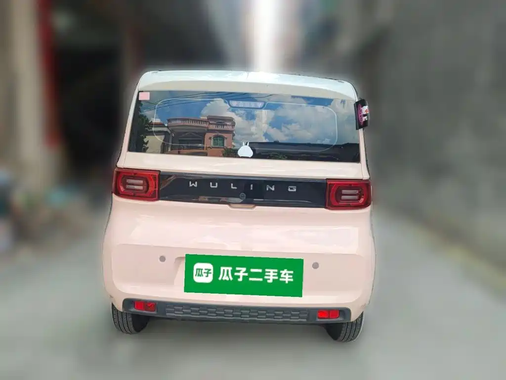 Wuling MINIEV — миниатюра 3