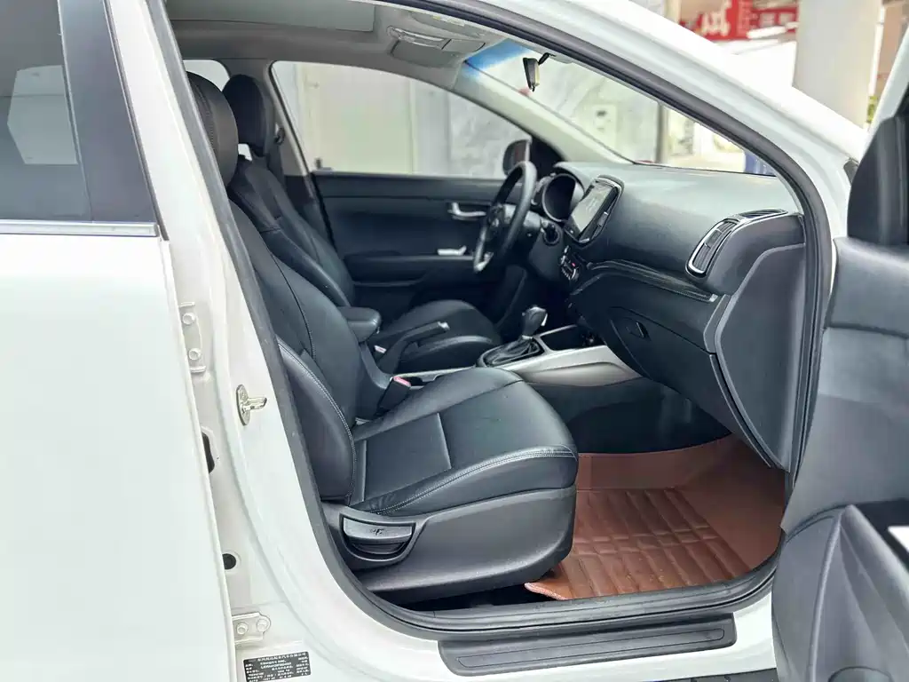 Kia KX3 — миниатюра 6