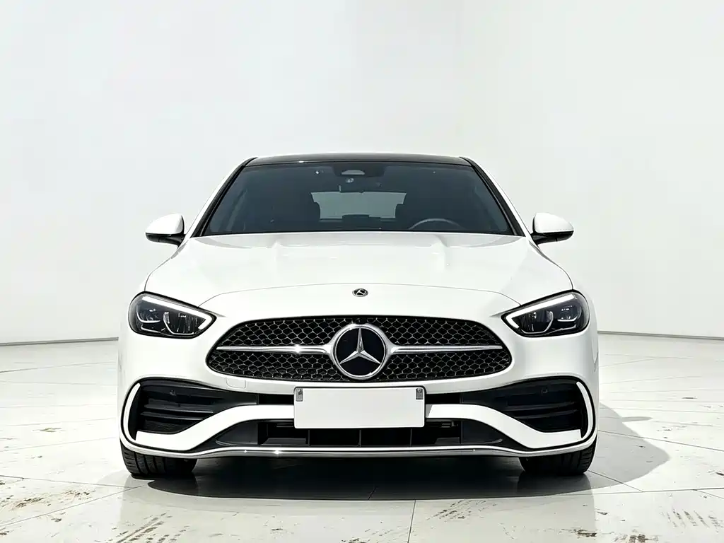 Mercedes-Benz C-Class — миниатюра 2