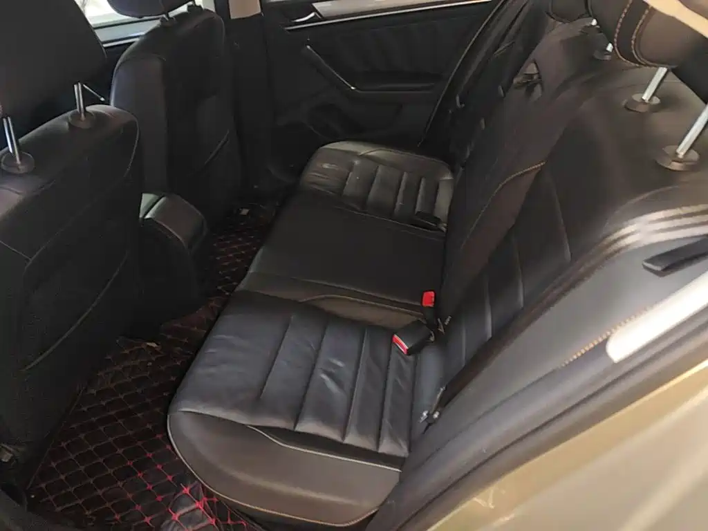 Volkswagen Bora — миниатюра 17