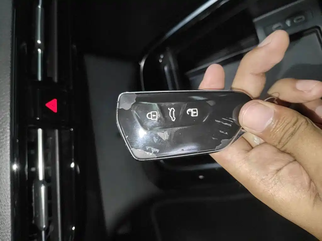 Volkswagen ID.4 X — миниатюра 9