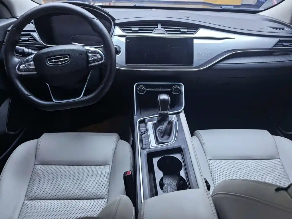 Geely Binrui — миниатюра 10