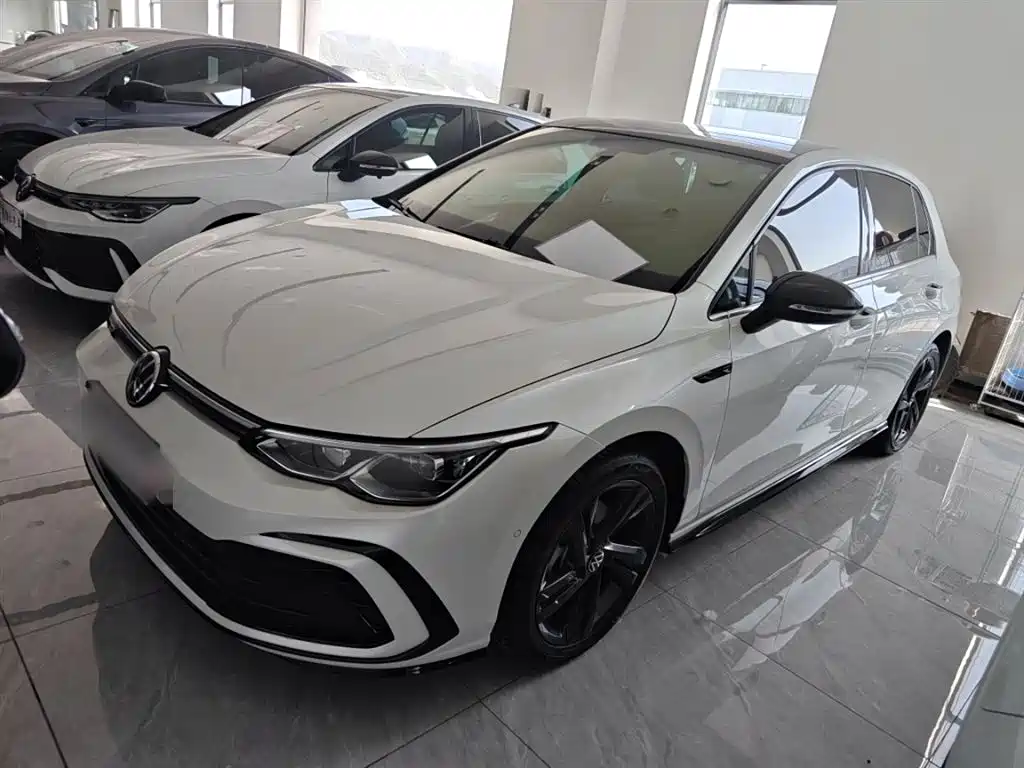 Volkswagen Golf 2023