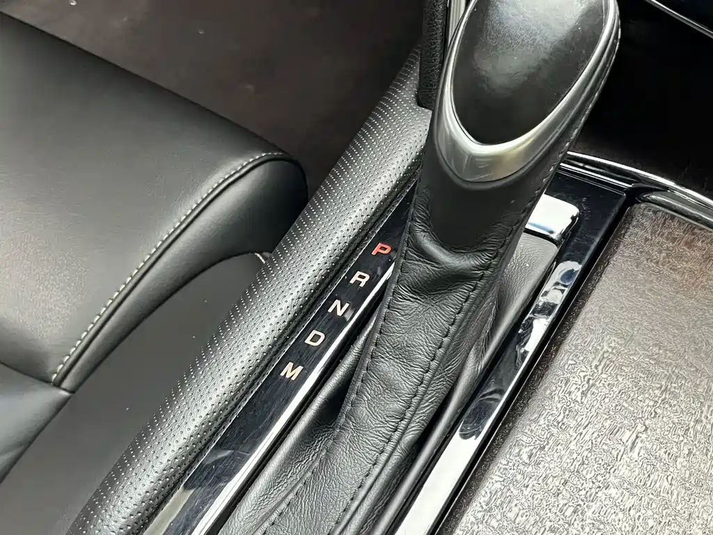 Cadillac XTS — миниатюра 19