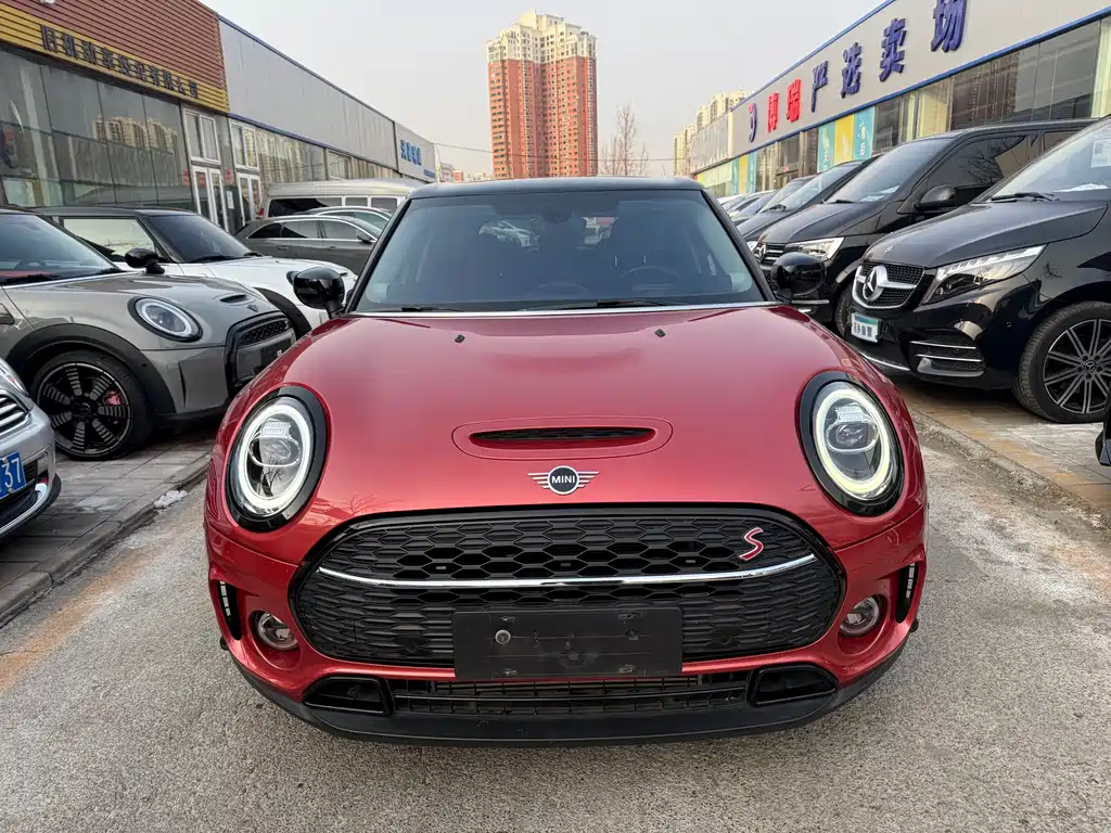 MINI CLUBMAN