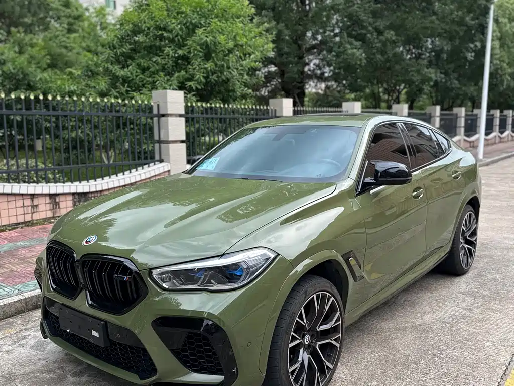 BMW X6 M 2022