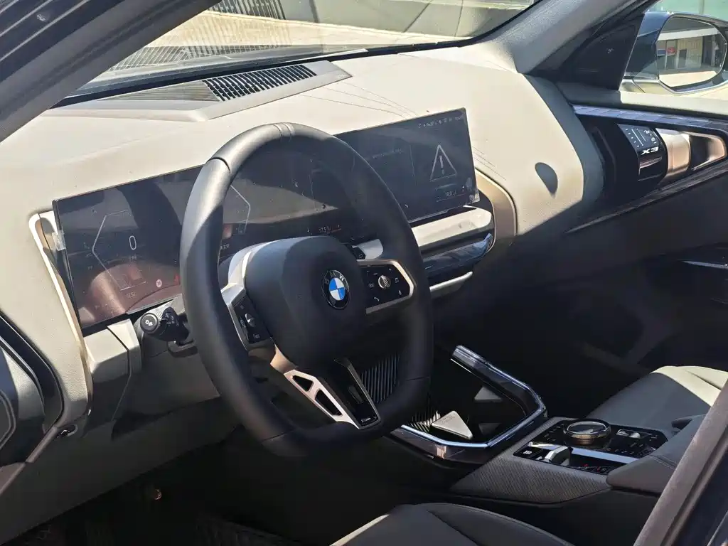 BMW X3 2025 xDrive30L Lead M Sport