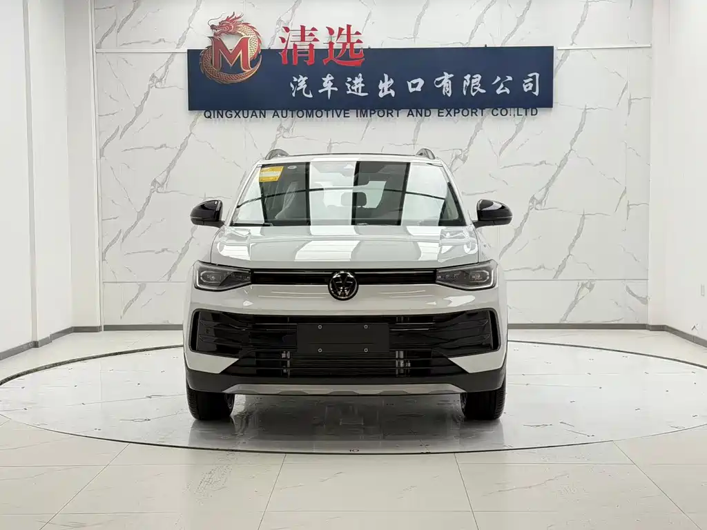 Volkswagen Tharu — миниатюра 2
