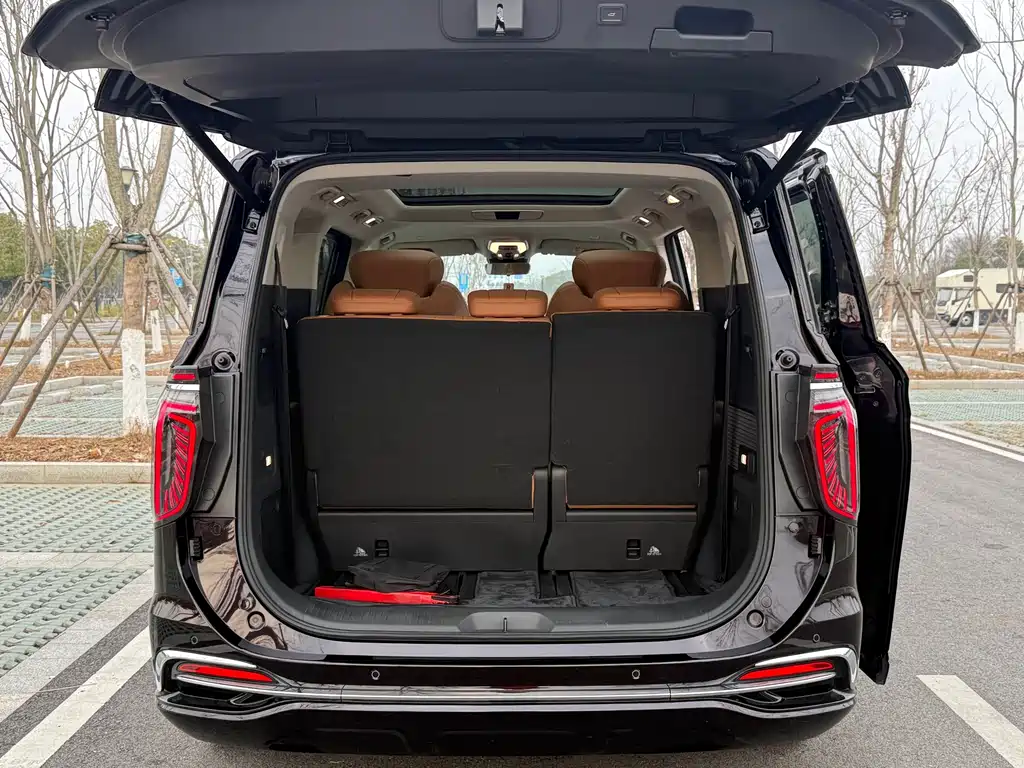 Hongqi HONGQI HQ9 PHEV