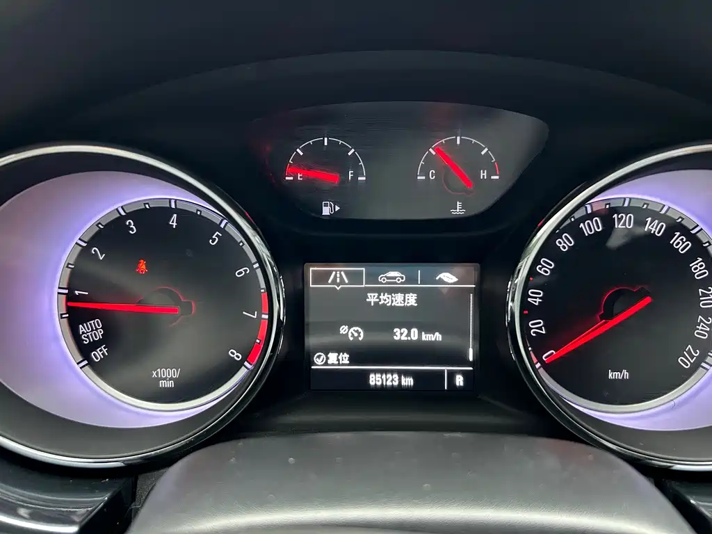 Buick Verano — миниатюра 6