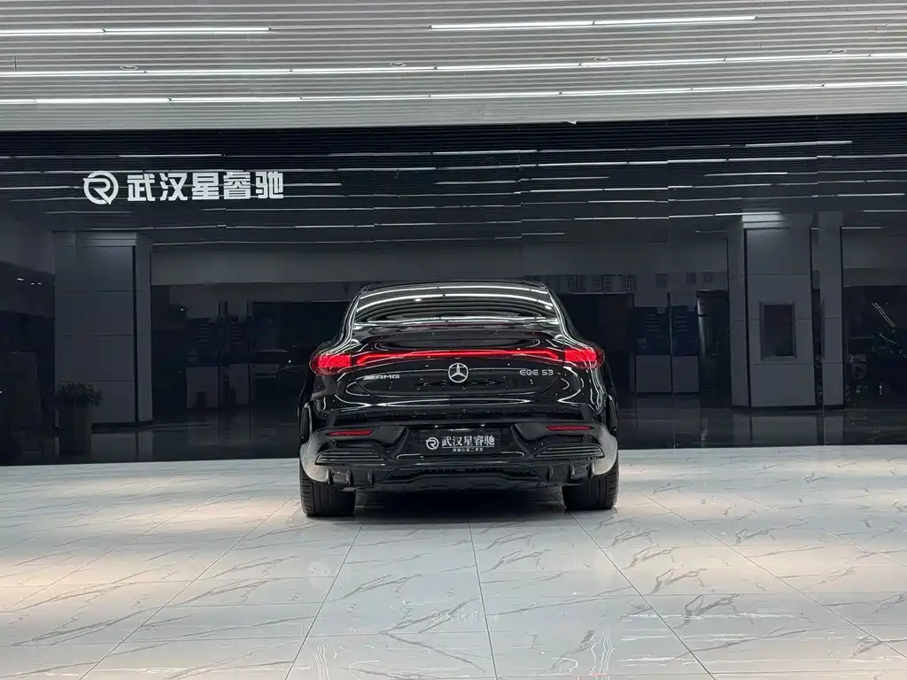 Mercedes-Benz EQE AMG — миниатюра 4