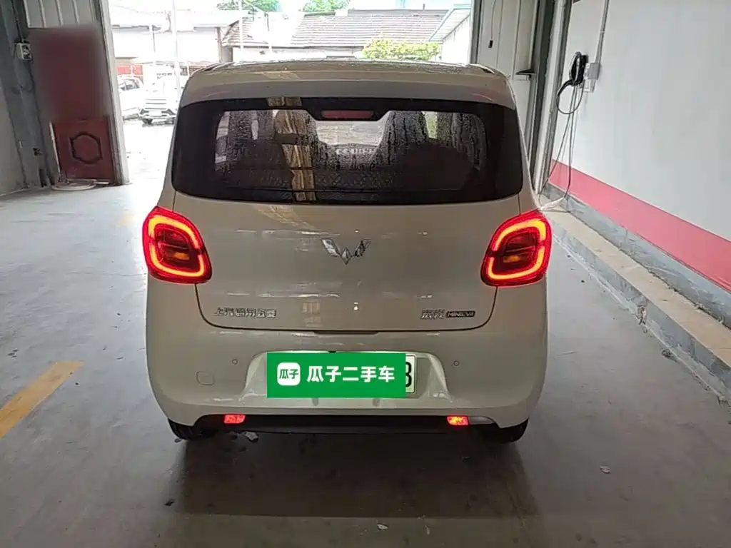 Wuling MINIEV — миниатюра 6