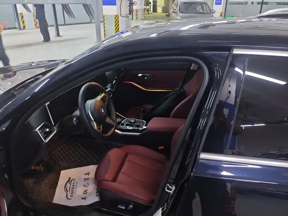 BMW i3 2022 eDrive 35 L