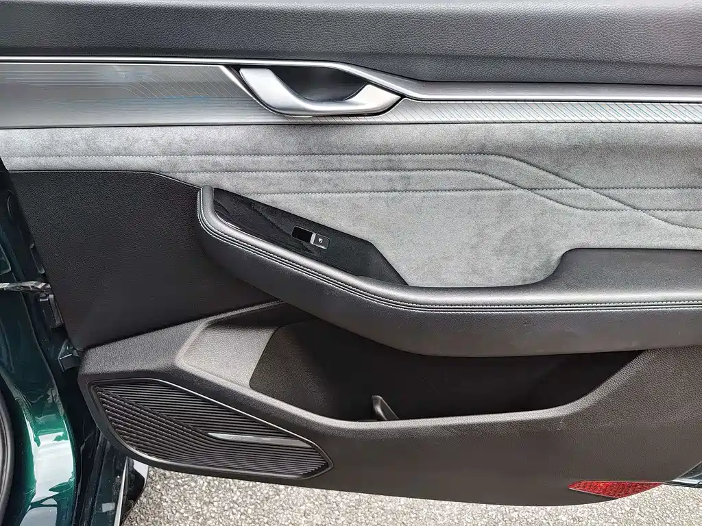 Geely Xingrui — миниатюра 12