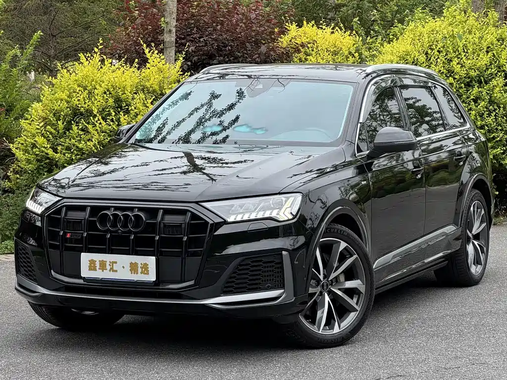 Audi Q7 2023 55 TFSI quattro S line Sport Type