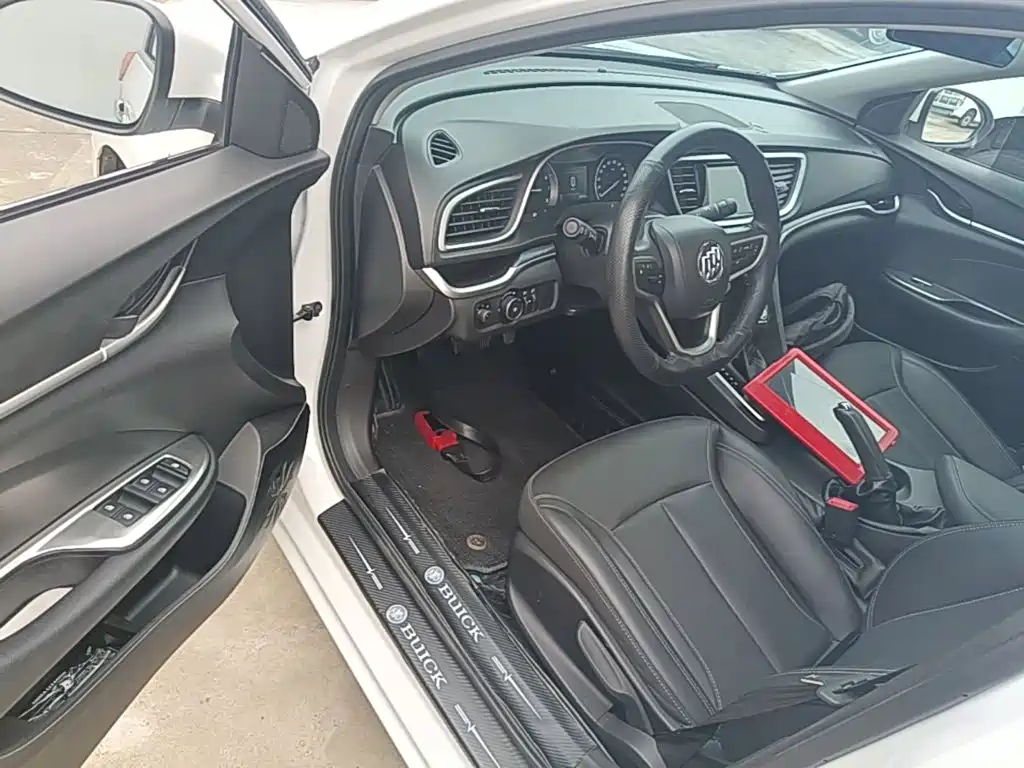 Buick Excelle — миниатюра 16