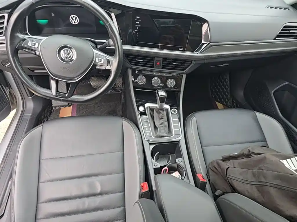 Volkswagen Sagitar — миниатюра 10