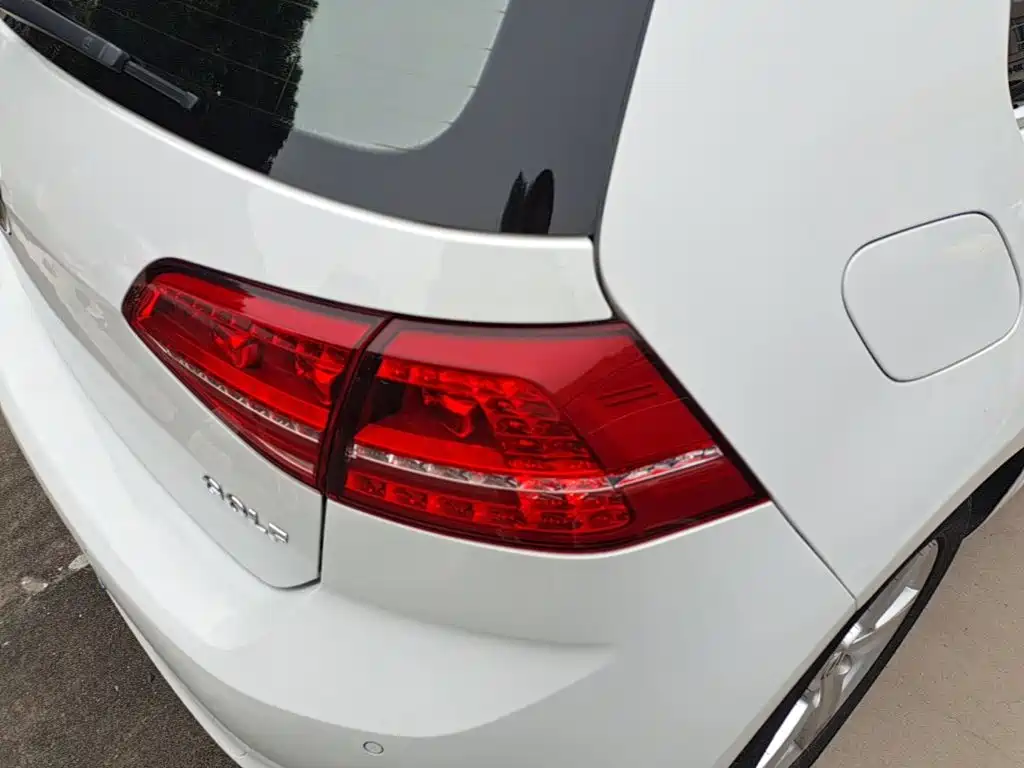Volkswagen Golf — миниатюра 8