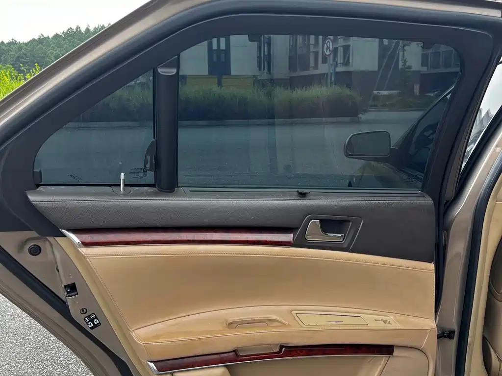Cadillac SLS — миниатюра 15