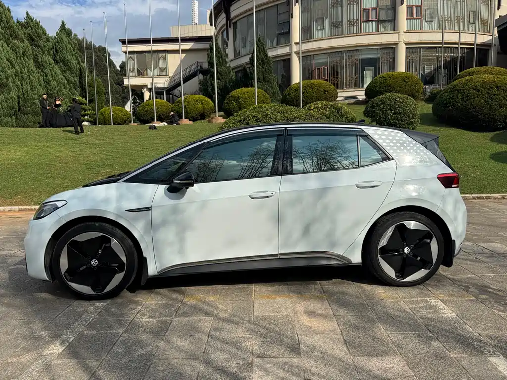 Volkswagen ID.3 — миниатюра 7