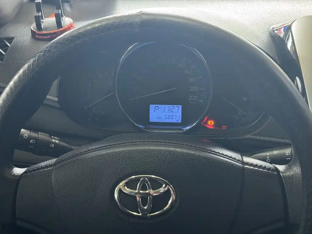 Toyota Vios FS — миниатюра 13