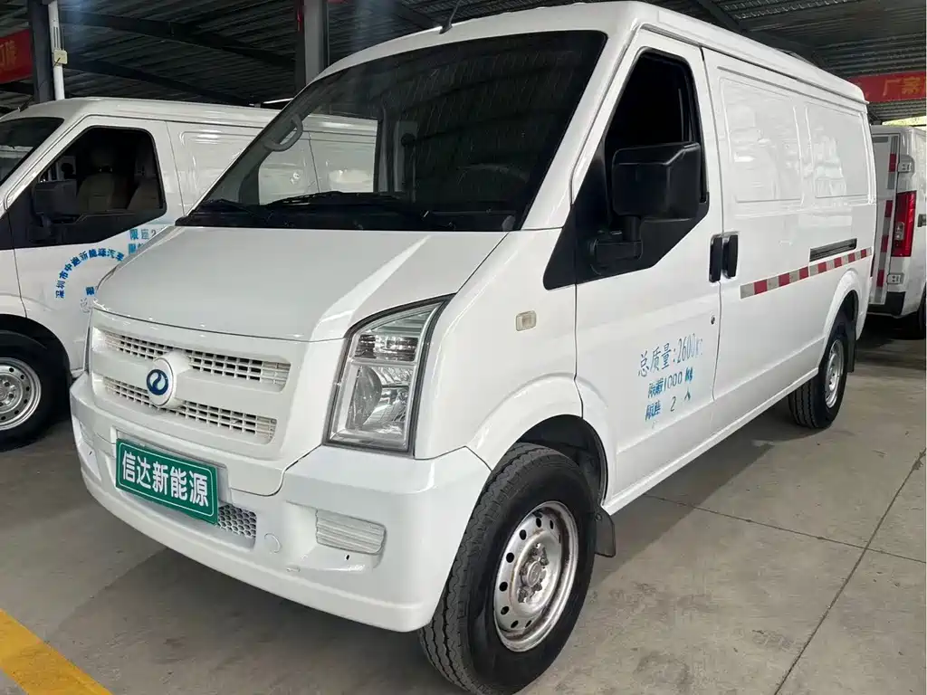 Ruichi Ruichi EC35 2022