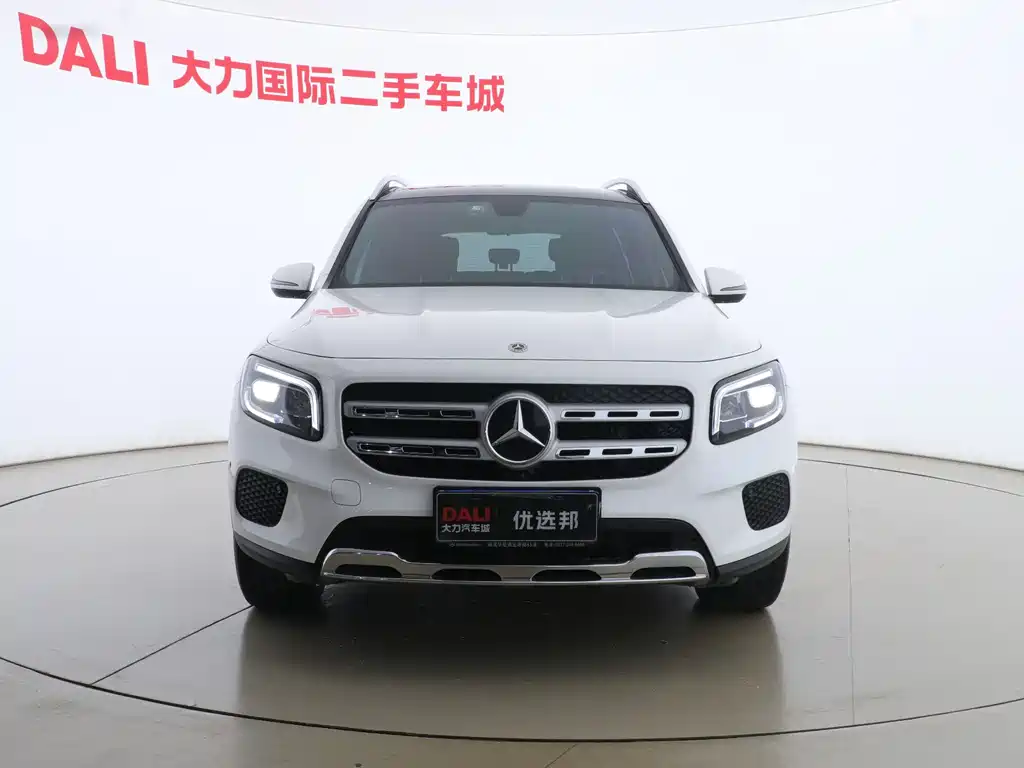 MERCEDES-BENZ GLB